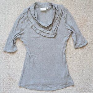 EUC Anthropologie Deletta Gray Striped Top Women's Large Half Short Sleeve Shirt